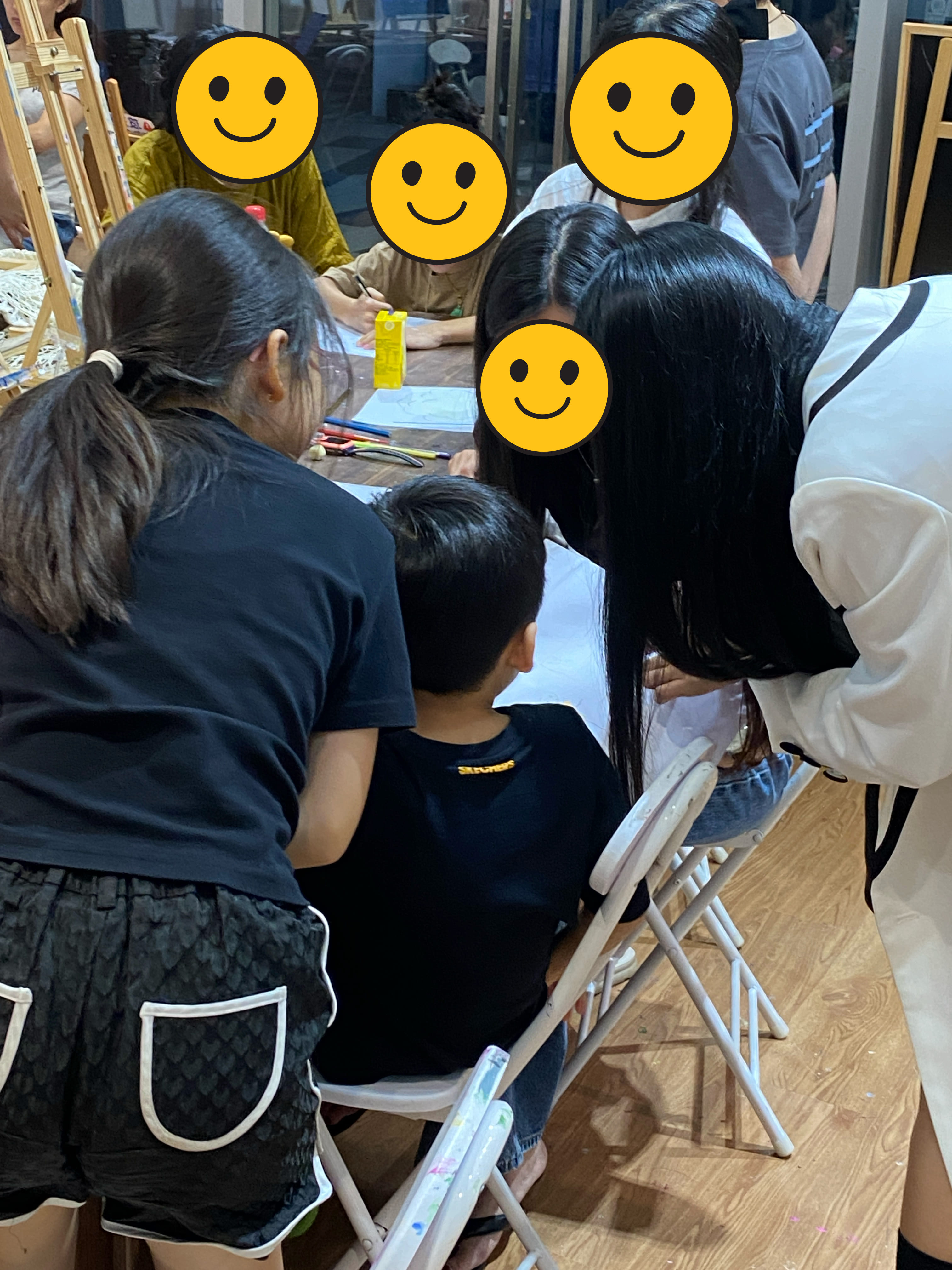 親子繪畫心理探索工作坊現場照片2
