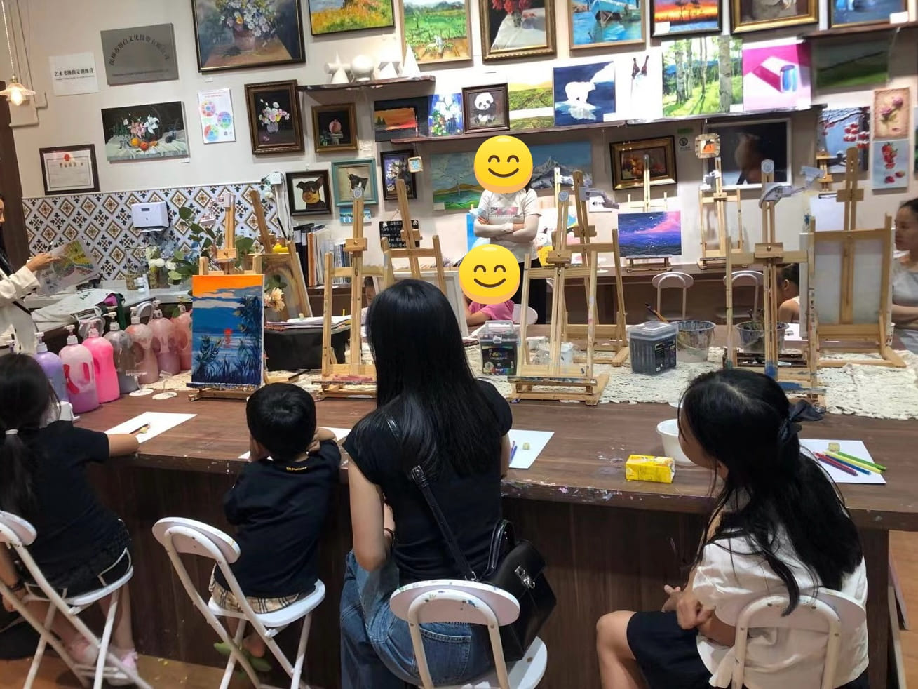 親子繪畫心理探索工作坊現場照片5